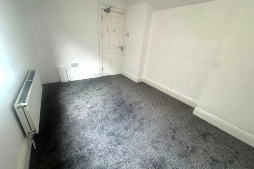 SOLD STC – 5-BEDROOM HMO PROPERTY – 119 Oxford Street, Swansea SA1 3JW