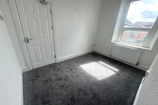 SOLD STC – 5-BEDROOM HMO PROPERTY – 119 Oxford Street, Swansea SA1 3JW