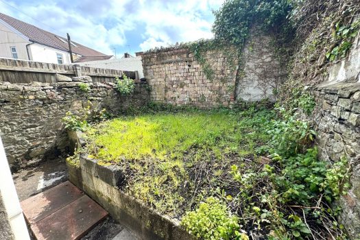 SOLD STC – 5-BEDROOM HMO PROPERTY – 119 Oxford Street, Swansea SA1 3JW