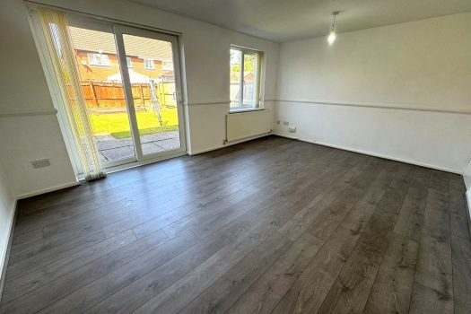 For Sale 3 Bedrom semi detached property Clos ty Gwyn , Gowerton Swansea SA4 3GF