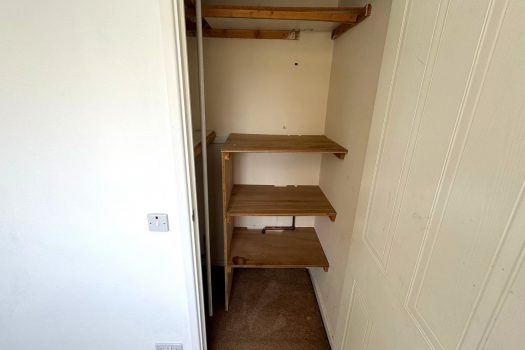 For Sale 3 Bedrom semi detached property Clos ty Gwyn , Gowerton Swansea SA4 3GF