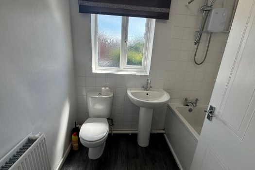 For Sale 3 Bedrom semi detached property Clos ty Gwyn , Gowerton Swansea SA4 3GF