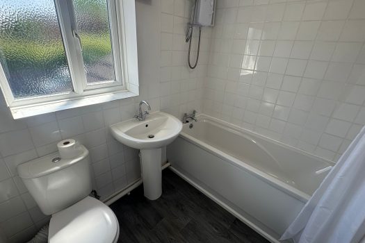 For Sale 3 Bedrom semi detached property Clos ty Gwyn , Gowerton Swansea SA4 3GF