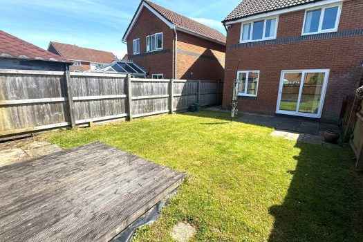 For Sale 3 Bedrom semi detached property Clos ty Gwyn , Gowerton Swansea SA4 3GF
