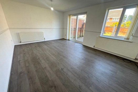 For Sale 3 Bedrom semi detached property Clos ty Gwyn , Gowerton Swansea SA4 3GF