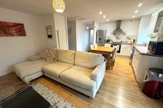 To Let – 2 Bedroom Semi Detached Bungalow Ffordd Beck, Gowerton, Swansea SA4 3GE