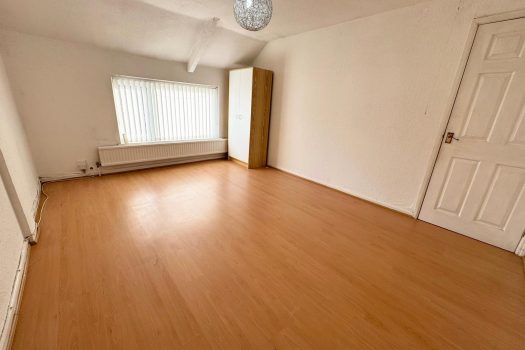 FOR SALE – 3 Bedroom Terrace – 67 Sterry Road ,Gowerton ,Swansea SA4 3BN