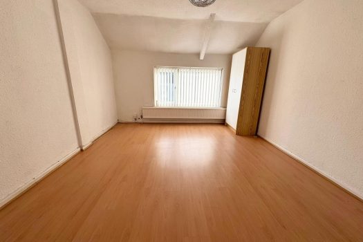 FOR SALE – 3 Bedroom Terrace – 67 Sterry Road ,Gowerton ,Swansea SA4 3BN