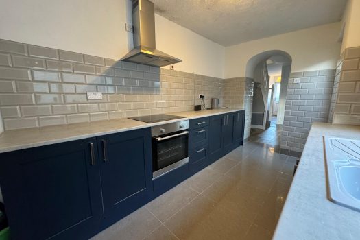 FOR SALE – 3 Bedroom Terrace – 10 Bryn Terrace , Gorseinon , Swansea SA4 4DE