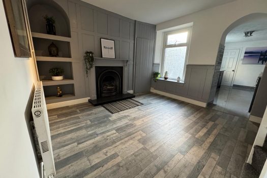 FOR SALE – 3 Bedroom Terrace – 10 Bryn Terrace , Gorseinon , Swansea SA4 4DE