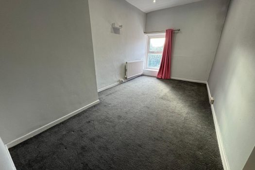 FOR SALE – 3 Bedroom Terrace – 10 Bryn Terrace , Gorseinon , Swansea SA4 4DE