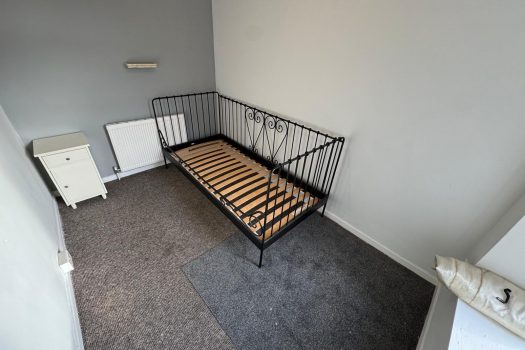 FOR SALE – 3 Bedroom Terrace – 10 Bryn Terrace , Gorseinon , Swansea SA4 4DE