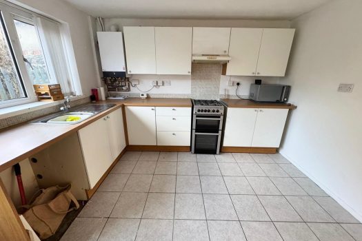 FOR SALE – 3 Bedroom Terrace – 67 Sterry Road ,Gowerton ,Swansea SA4 3BN