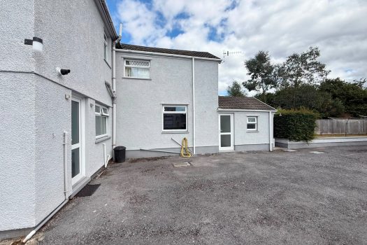 1 BEDROOM GROUND FLOOR FLAT TO RENT – GOWERTON, SWANSEA SA4 3EA
