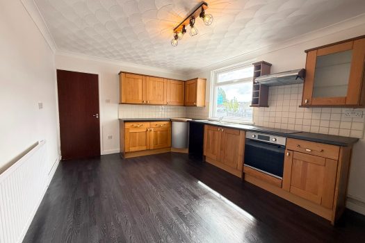 1 BEDROOM GROUND FLOOR FLAT TO RENT – GOWERTON, SWANSEA SA4 3EA